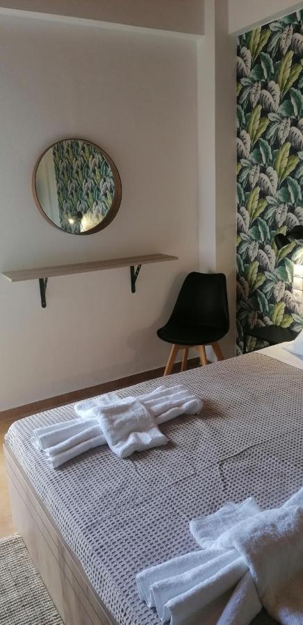 Bed and Breakfast Stalis Drops Екстер'єр фото
