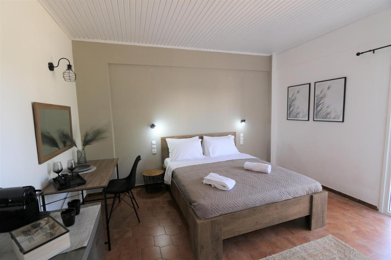 Bed and Breakfast Stalis Drops Екстер'єр фото
