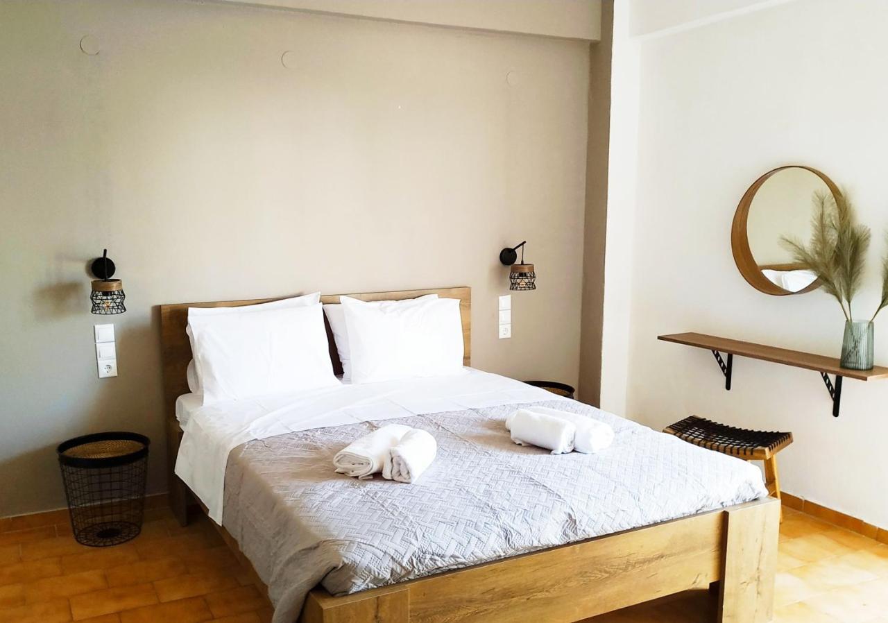 Bed and Breakfast Stalis Drops Екстер'єр фото
